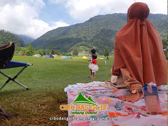 camping keluarga